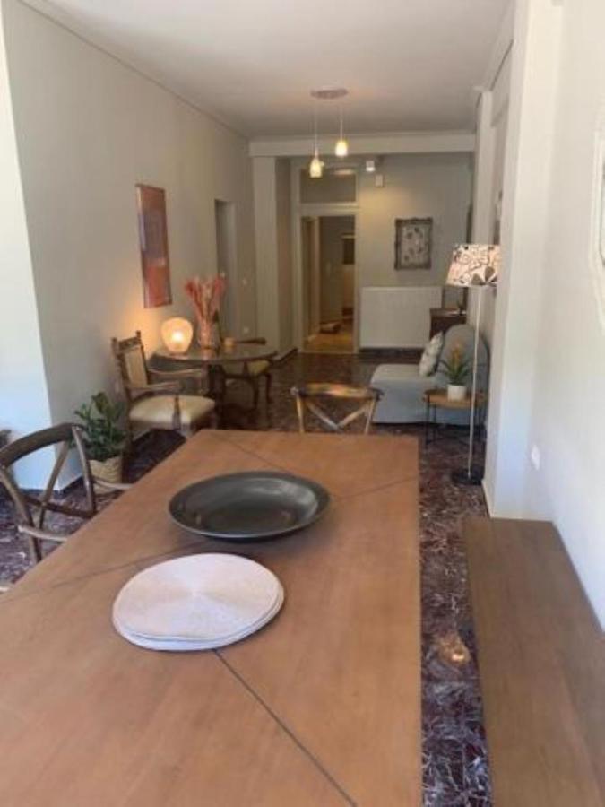 Flisvos Marina Refurbished Apartment Athen Exterior foto