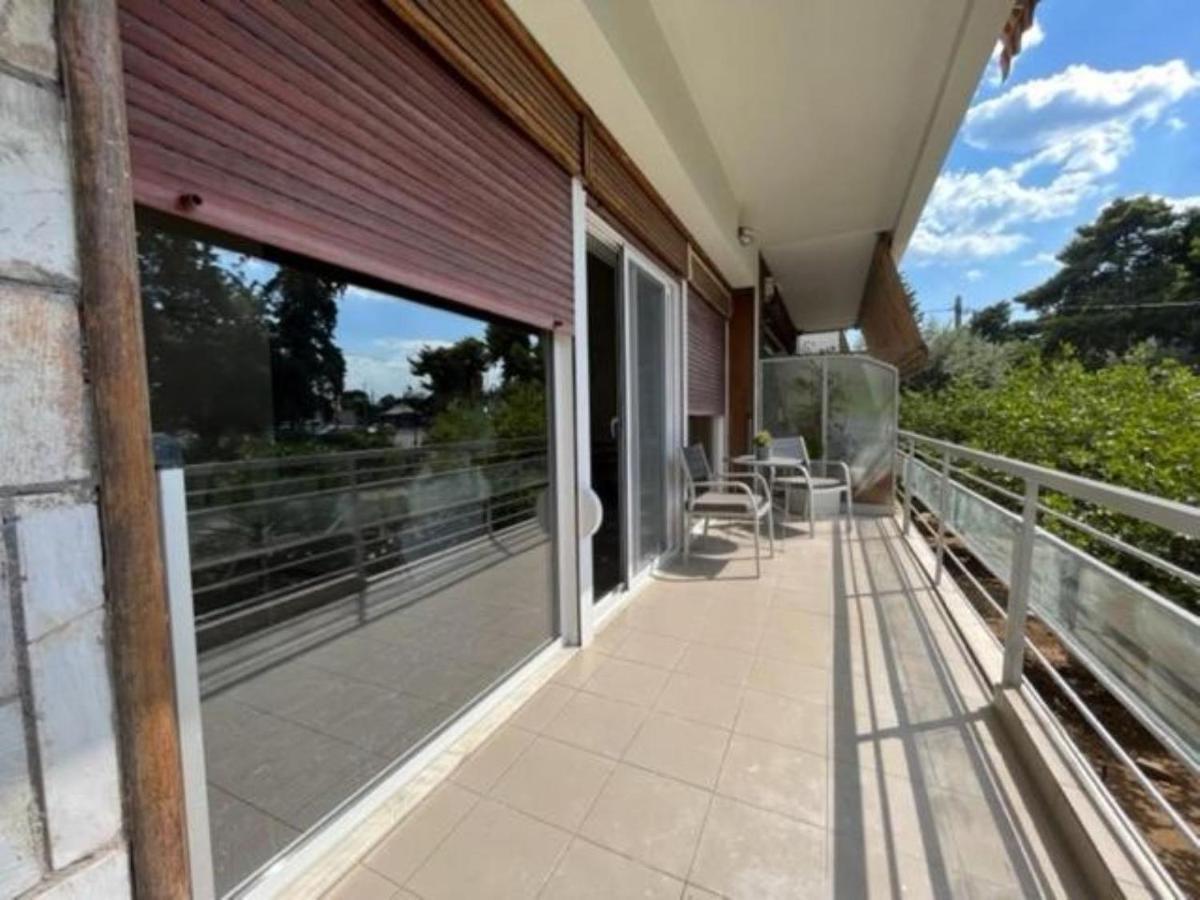 Flisvos Marina Refurbished Apartment Athen Exterior foto