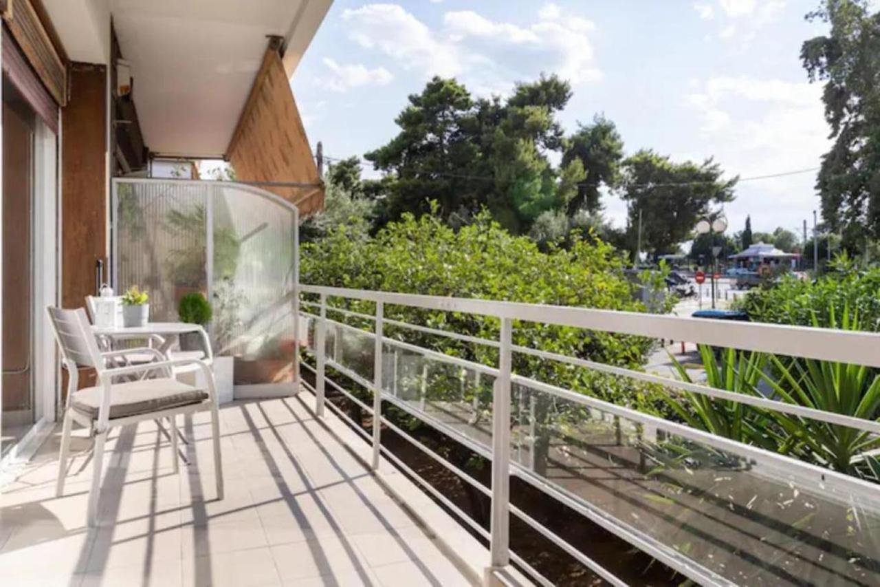Flisvos Marina Refurbished Apartment Athen Exterior foto