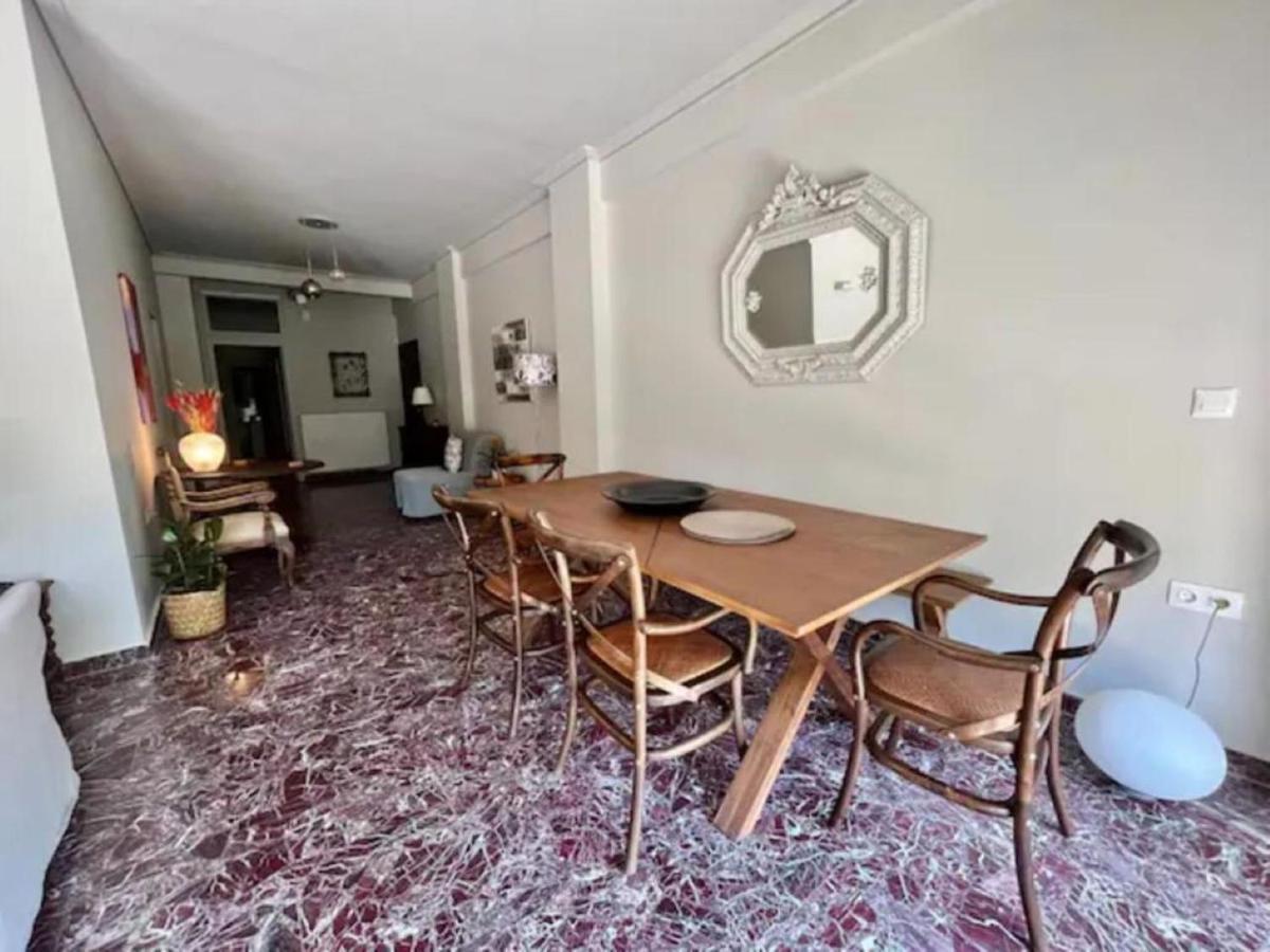 Flisvos Marina Refurbished Apartment Athen Exterior foto